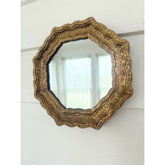 Vintage 1960s Pair of Plastic Ornate Gold Gilt Octagonal Wall Mirrors - Picture 2 of 14